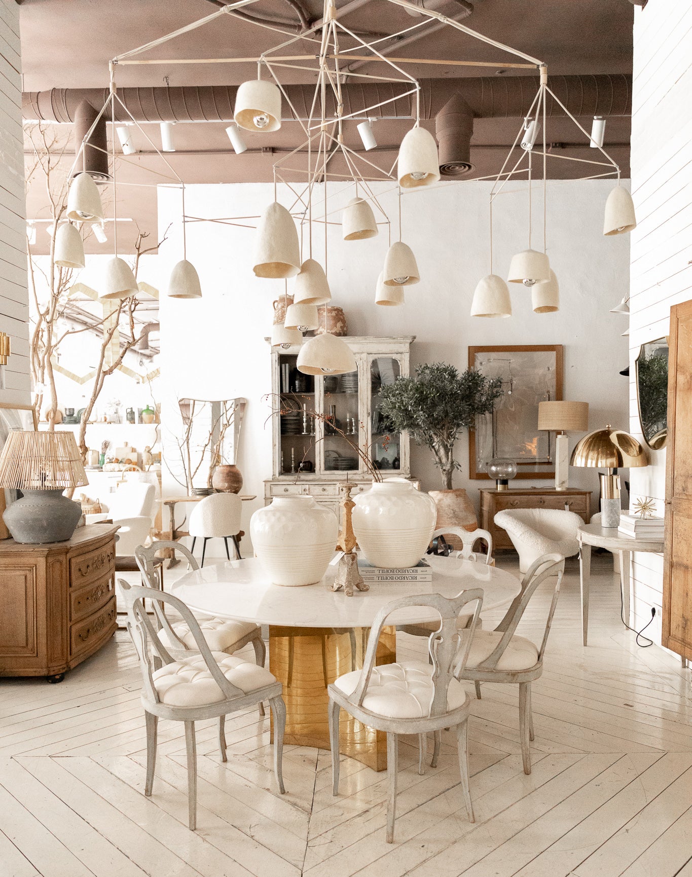 Lámpara de Techo del Siglo XXI con 18 Tulipas de Fieltro - 2