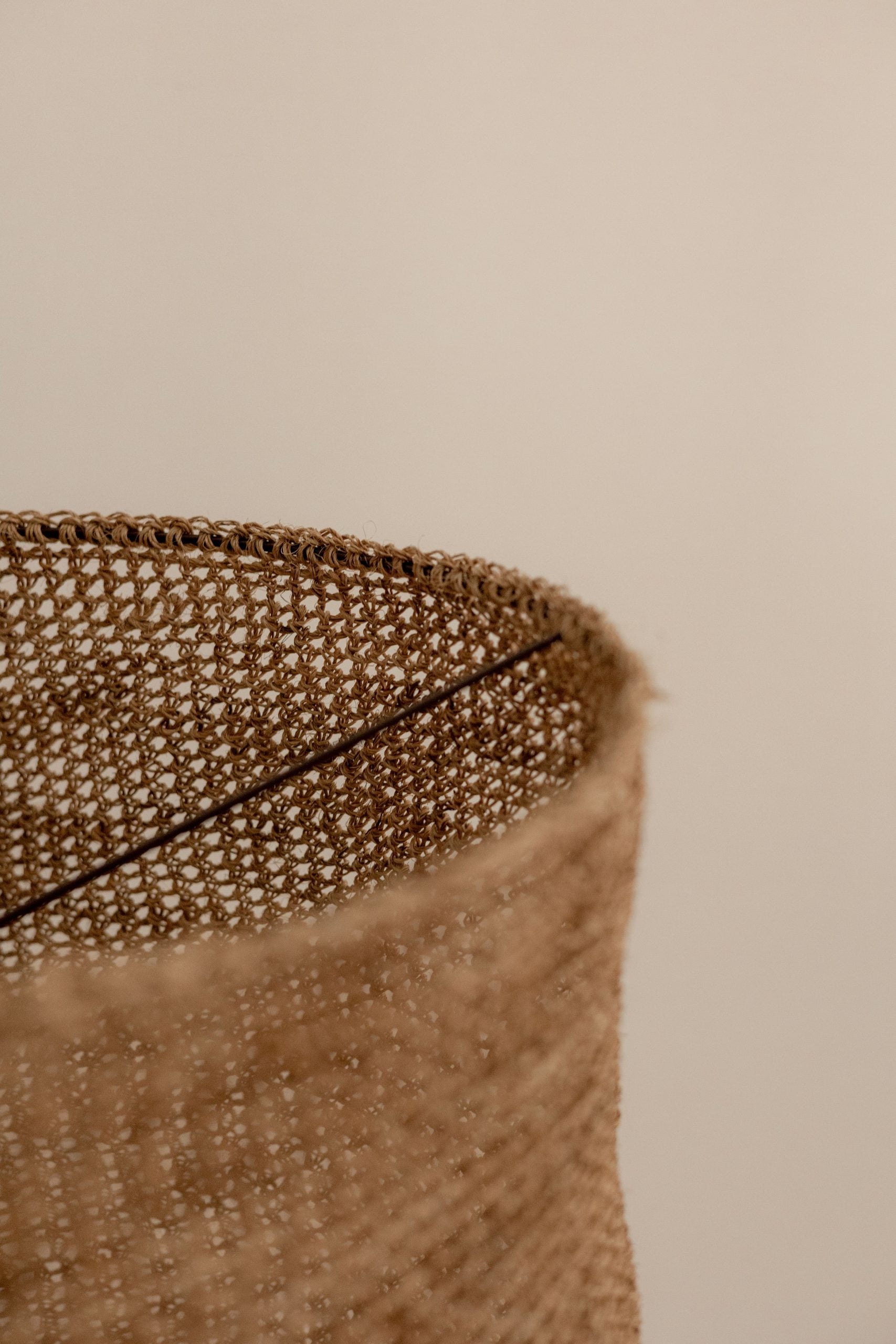 Lámpara de Techo del Siglo XXI Tejida a Mano en Fibra Natural - 4