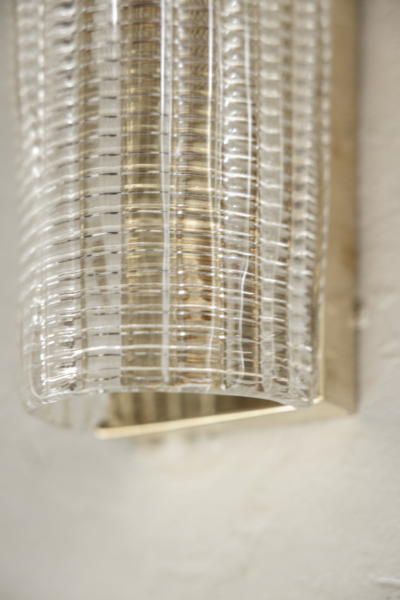 Pareja de Apliques Italianos del Siglo XX en Vidrio Estriado - 3