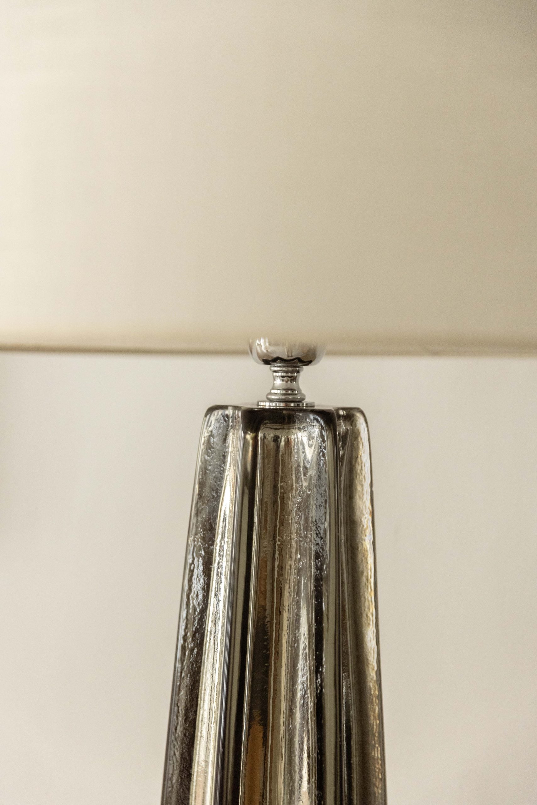 Pareja de Lámparas del Siglo XX en Vidrio Ahumado - 2