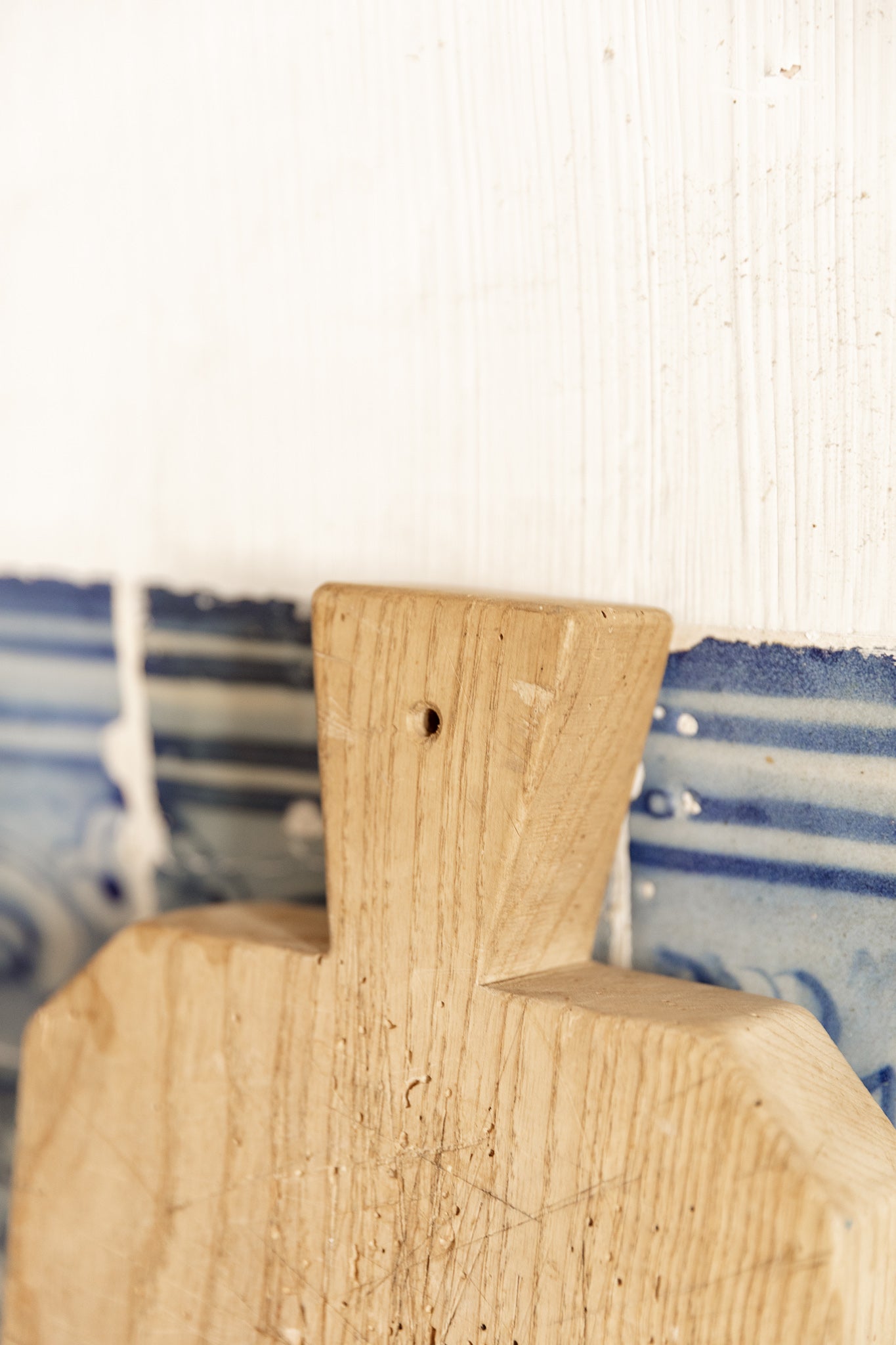 Tabla de Madera Maciza del Siglo XX con Mango - 4