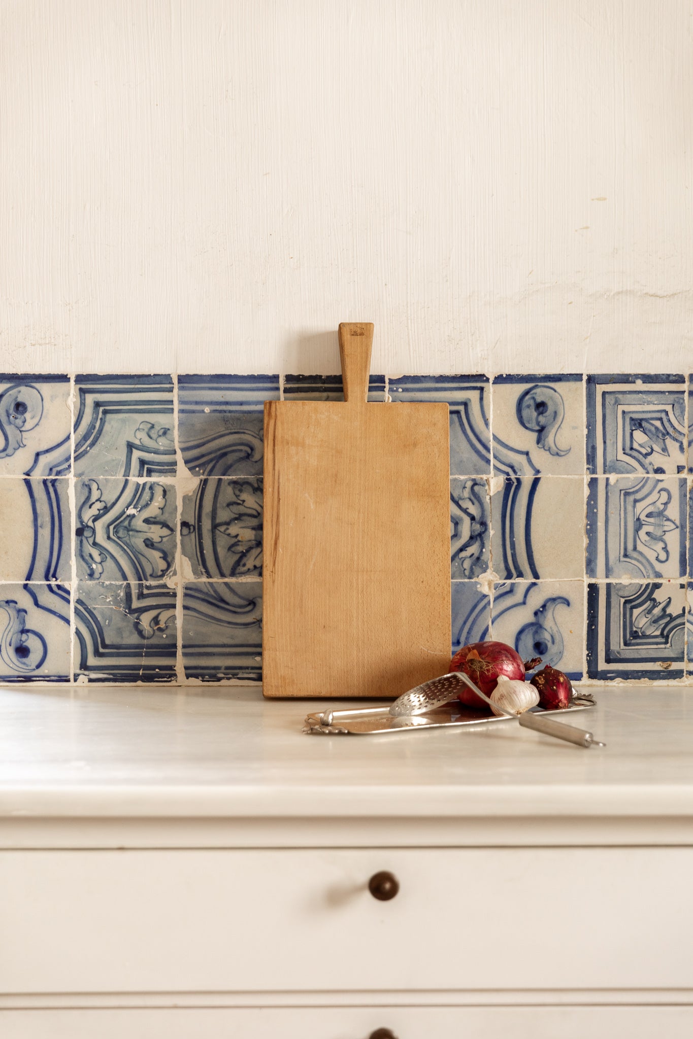 Tabla de Madera Maciza del Siglo XIX