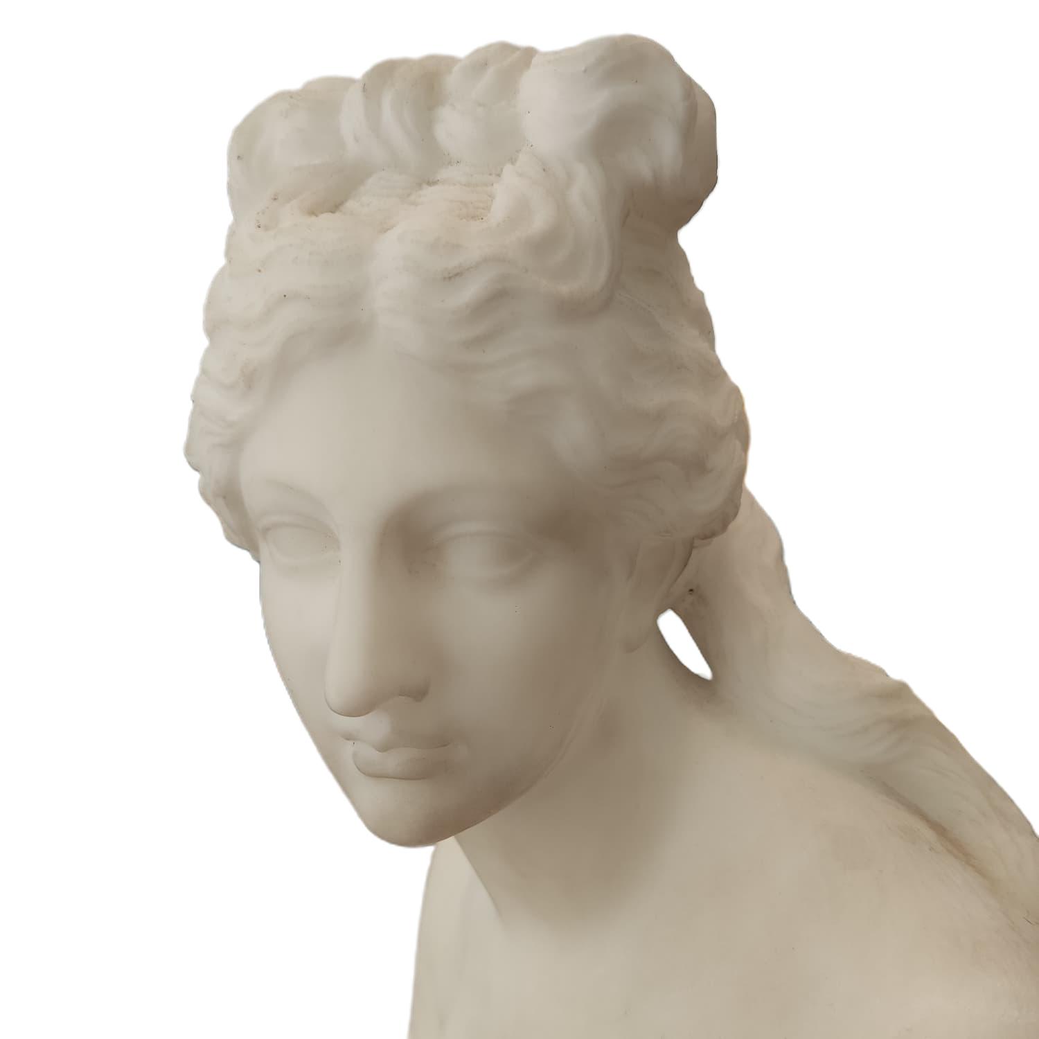 Escultura Venus de Medici del Siglo XIX en Mármol - Photo 2 of 6