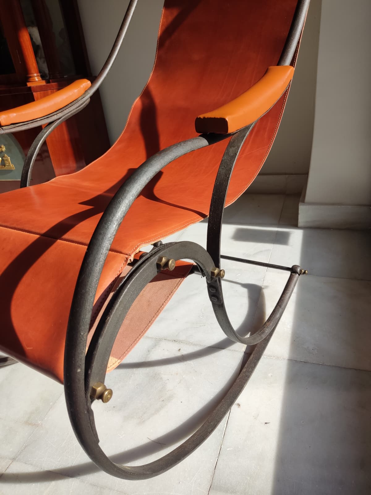 Silla Mecedora Winfield del Siglo XIX en Hierro Forjado y Cuero - Photo 5 of 6