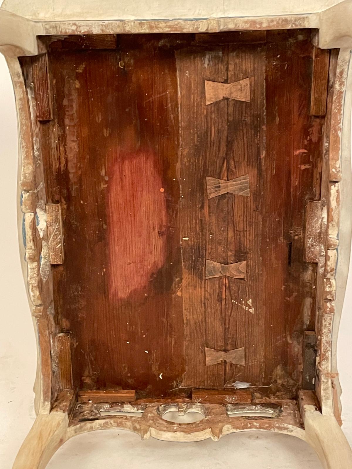 Mesa Rococó del Siglo XVIII en Madera Pintada - Photo 8 of 9