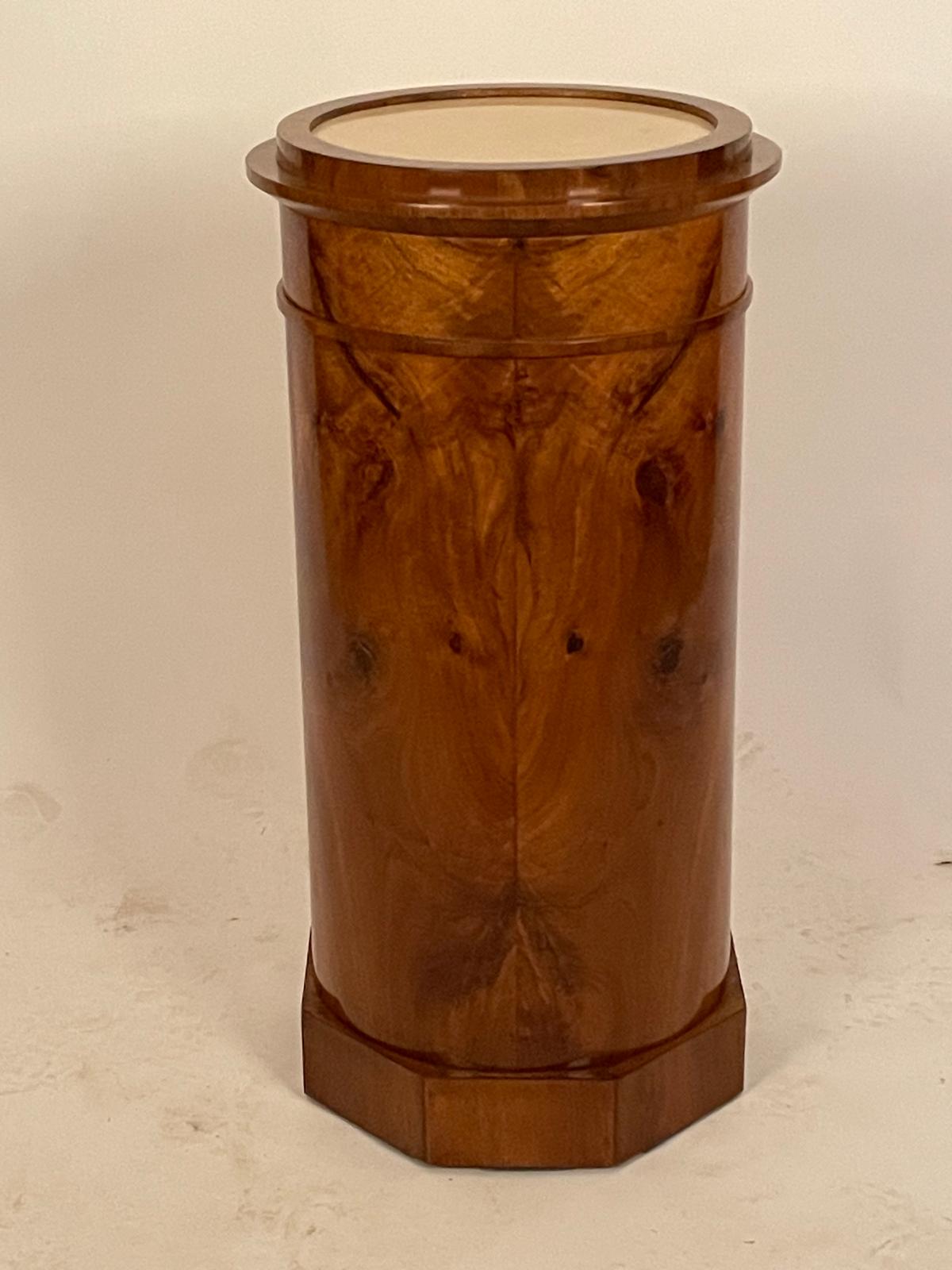 Somno – Säulenschrank del Siglo XIX en Nuez y Pizarra - Photo 6 of 6