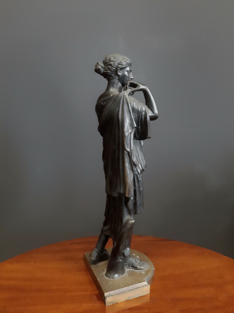 Escultura de Bronce Diana de Gabii del Siglo XVIII - Photo 4 of 10