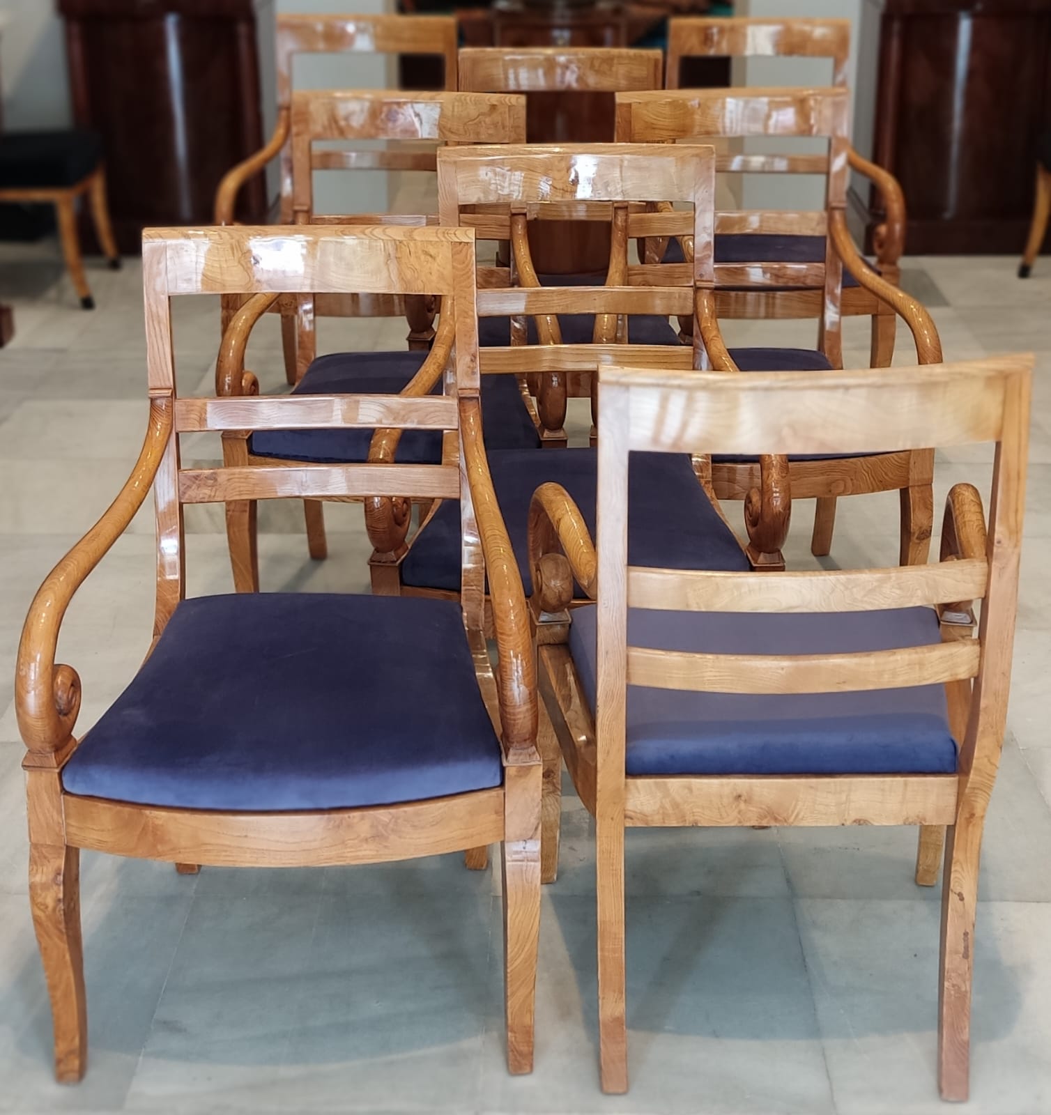 Conjunto de Ocho Sillones de Fresno del Siglo XIX - Photo 4 of 6