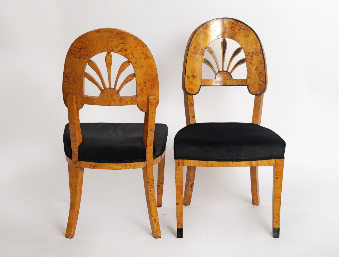 Pareja de Sillas Rusas del Siglo XIX en Madera de Abedul y Ébano - Photo 6 of 7