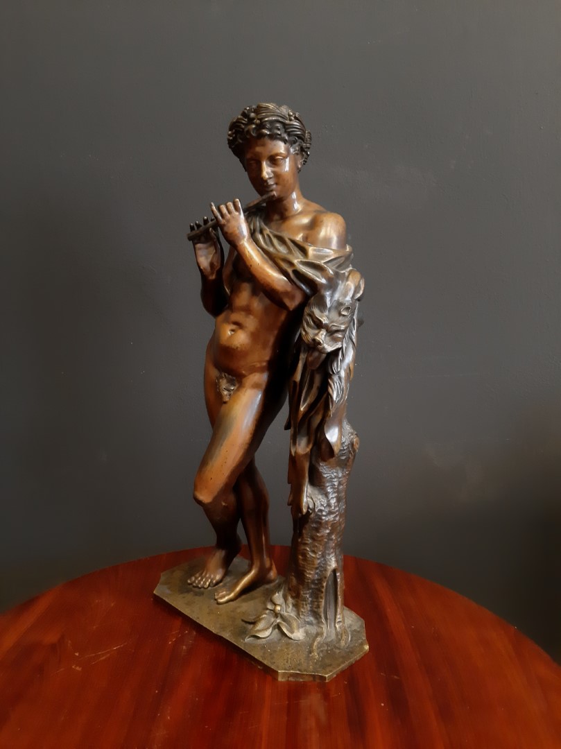 Estatua de Satyr del Siglo I-II a.C. en Bronce - Photo 2 of 8