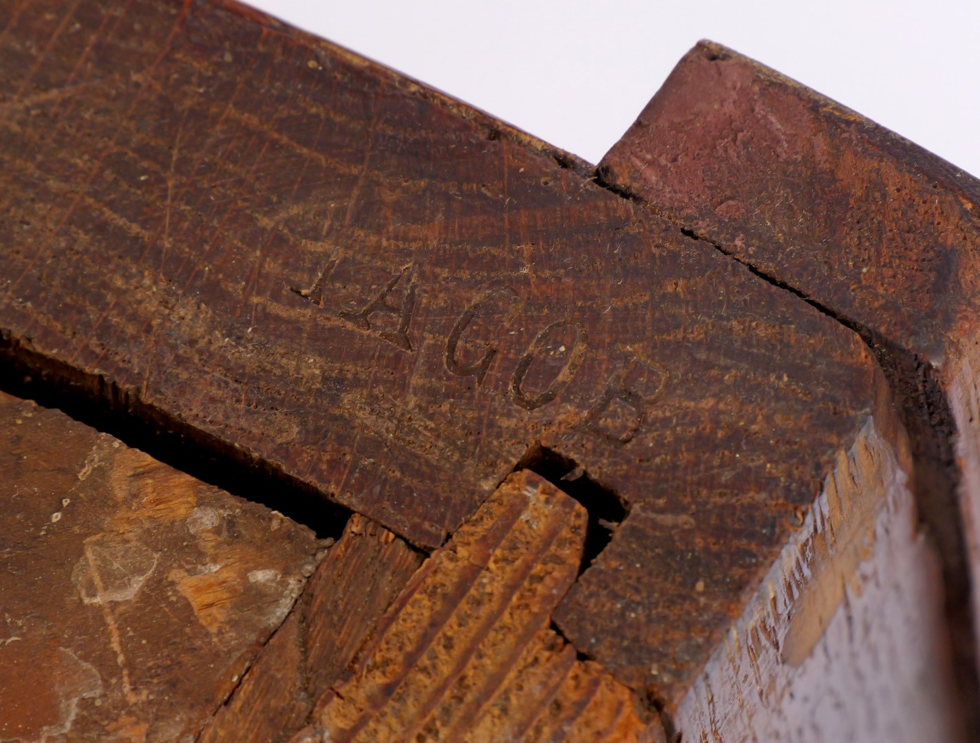 Par de Armarios Esquinero del Siglo XVIII con Tapa de Mármol - Photo 5 of 6