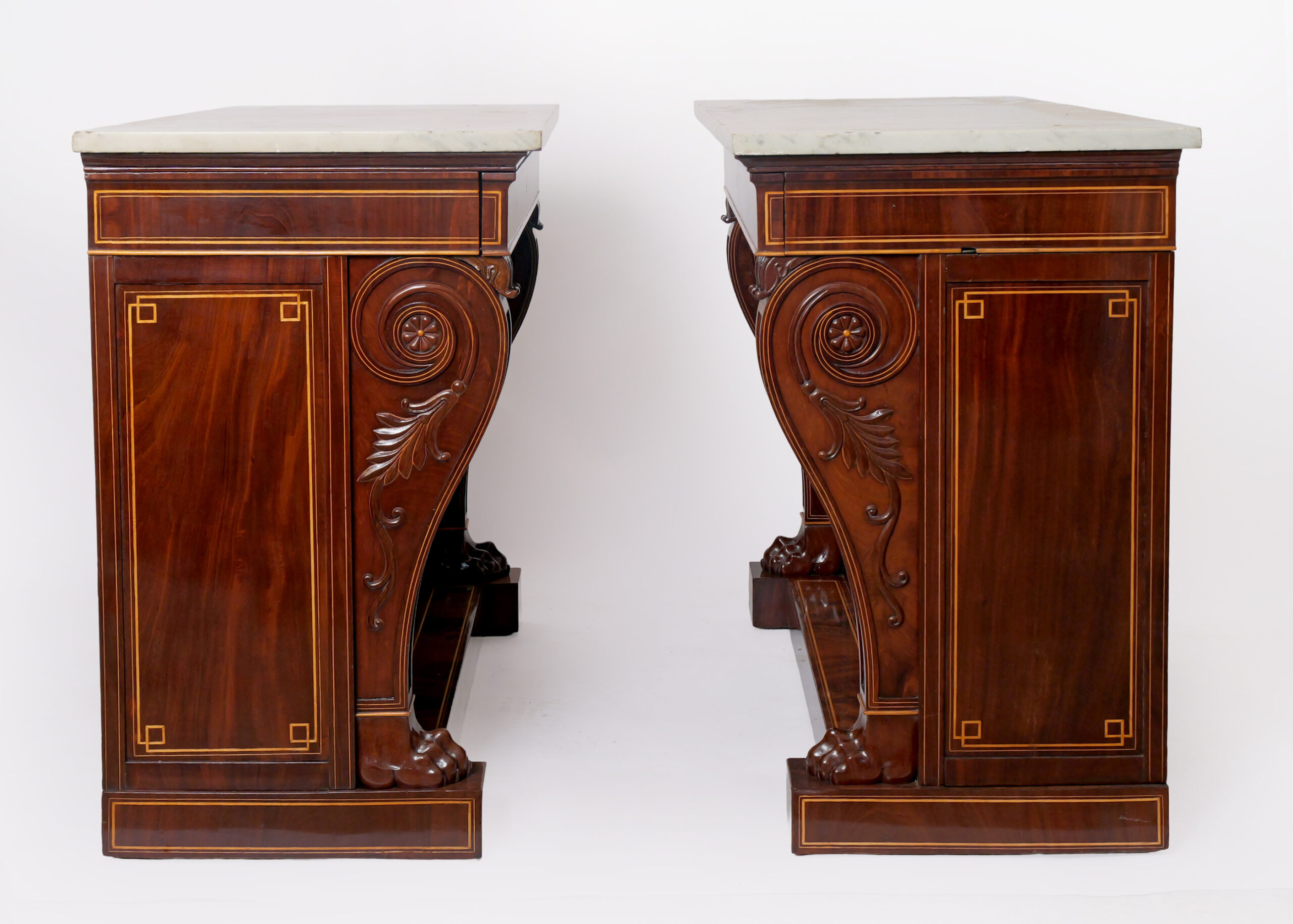 Pair of French consoles - Photo 3 of 16