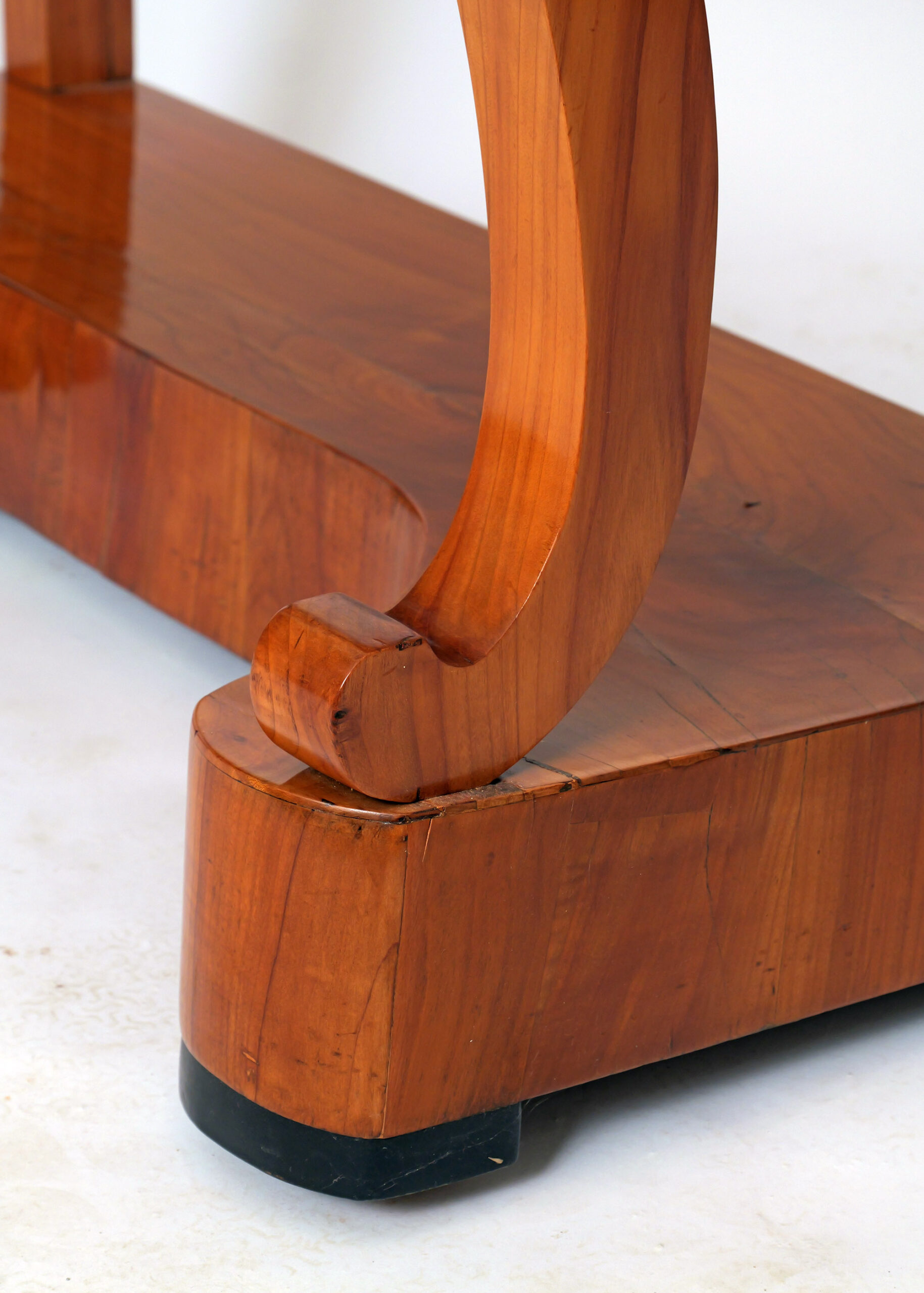 Consola del Siglo XIX en Madera de Cerezo - Photo 7 of 8