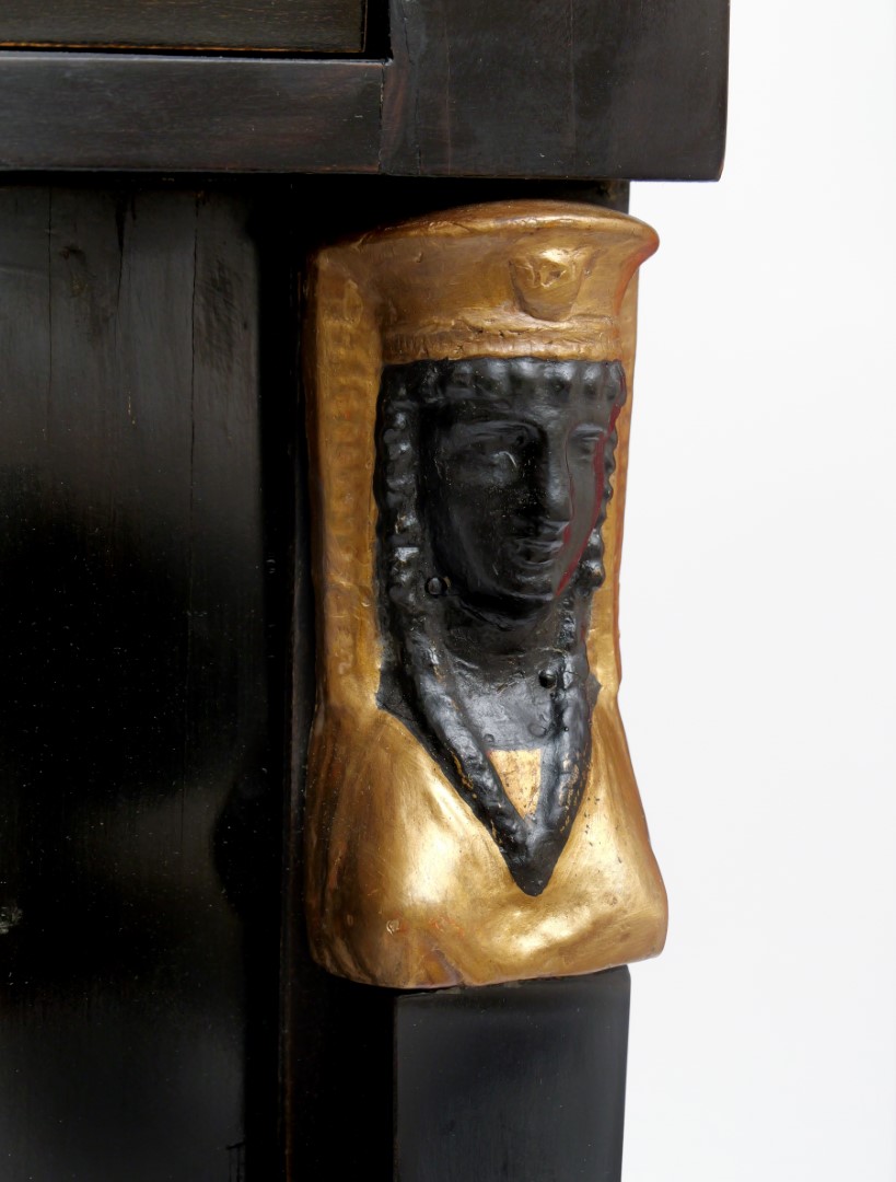 Anrichte del Siglo XIX con Aplicaciones de Pastel - Photo 7 of 9