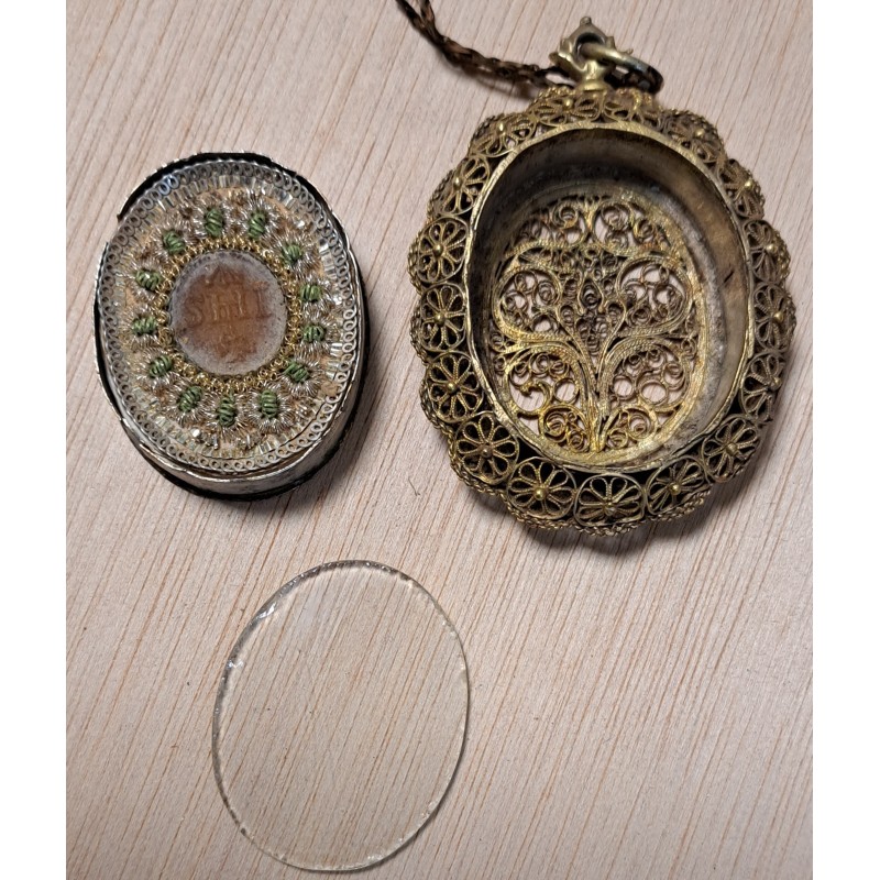 Golden silver reliquary dedicated to Margaret, Saint Margaret. 18th - 19th century - 4/12