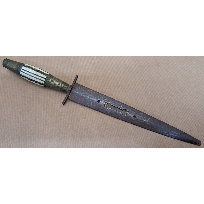 Dagger / Albacete Dagger – 19th Century – Bone and Bronze Handle