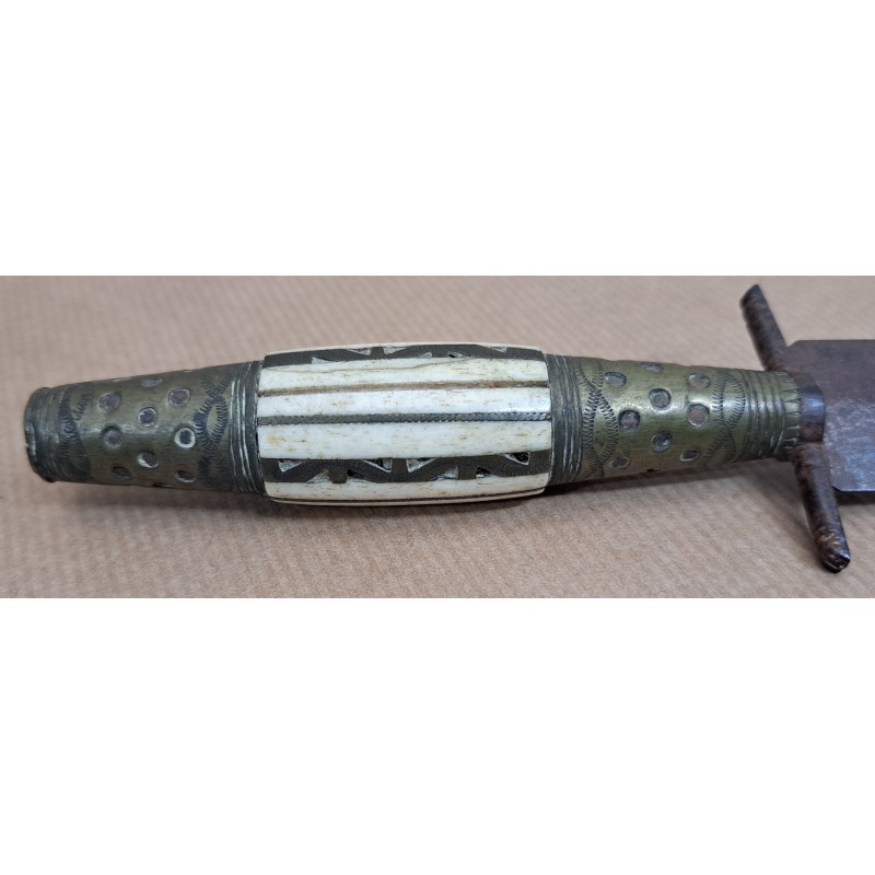 Dagger / Albacete Dagger – 19th Century – Bone and Bronze Handle - 6/8