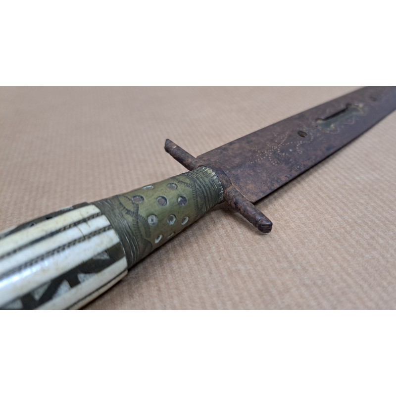 Dagger / Albacete Dagger – 19th Century – Bone and Bronze Handle - 8/8