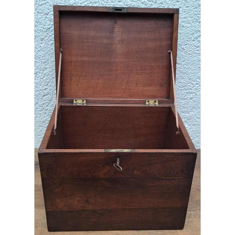 Large mahogany box veneered in chicaranda, 19th century - 4/9