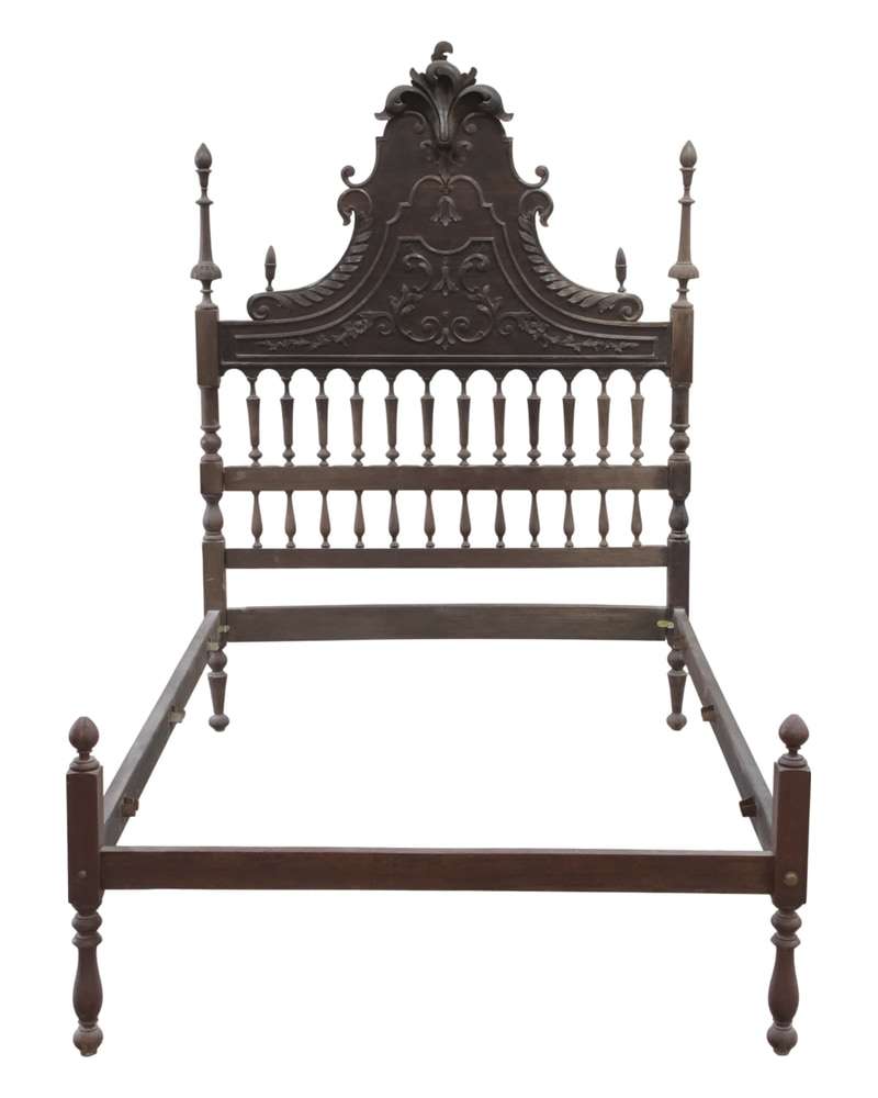 Cama de Bilros Portuguesa del Siglo XIX