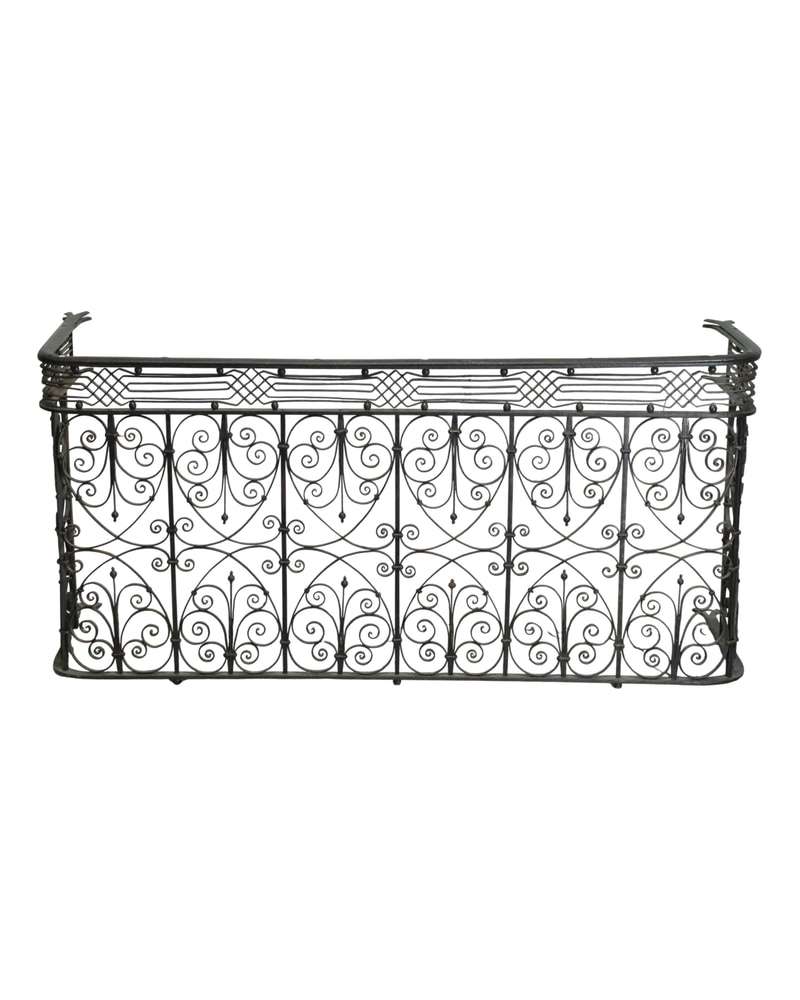 Balcón Modernista de Hierro Forjado del Siglo XIX