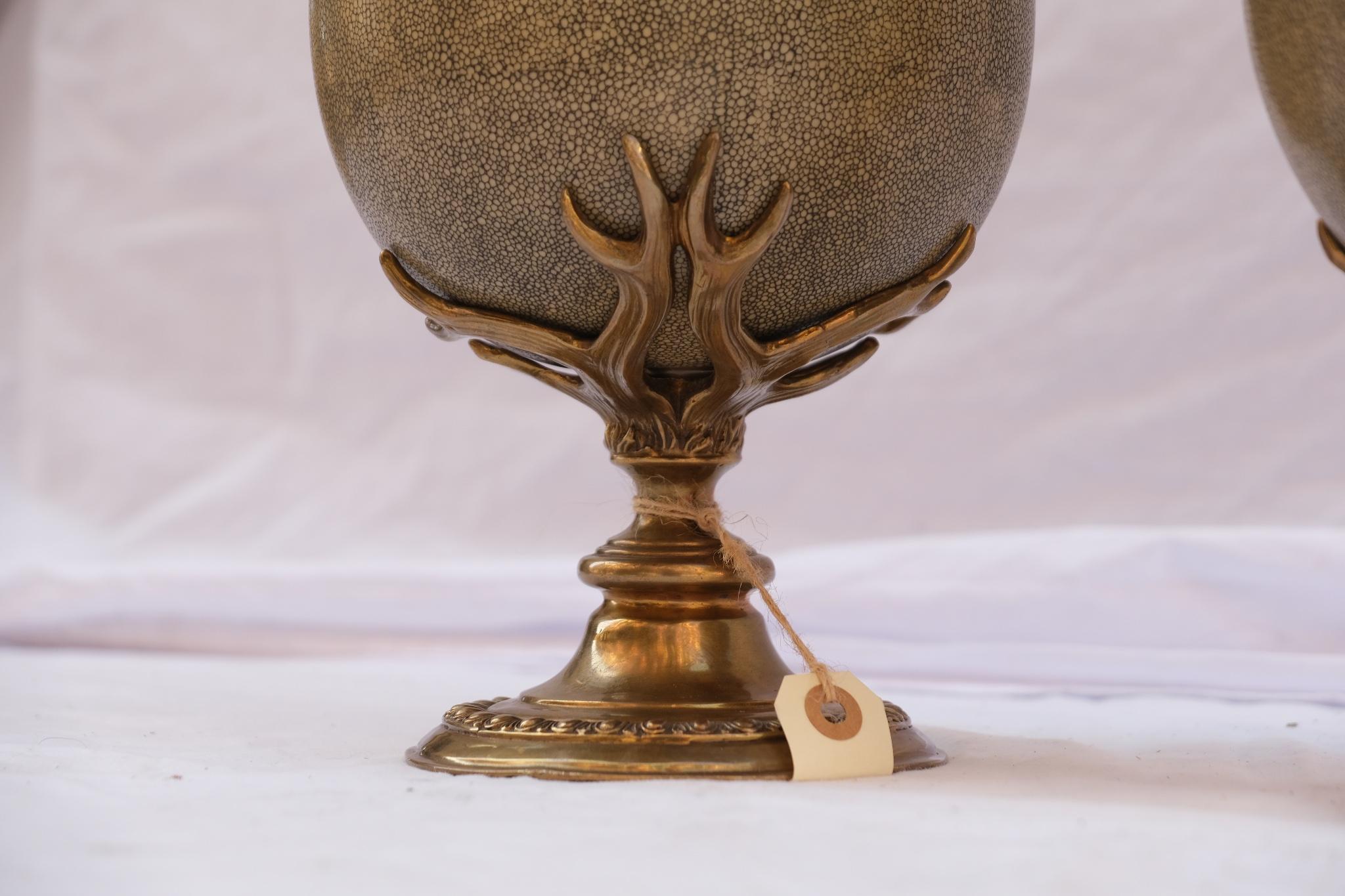 Antique Egg Sculpture - 7/10