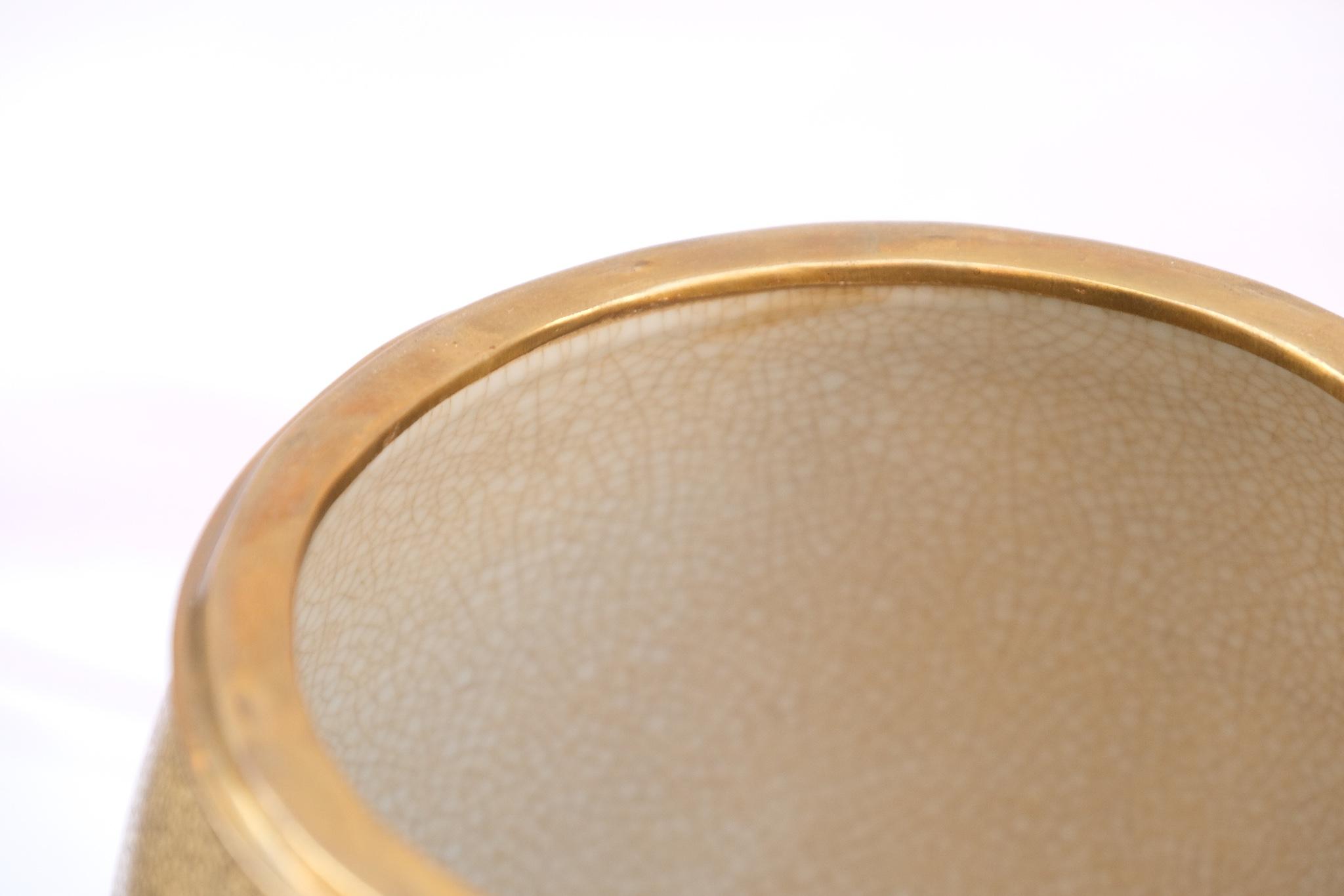 Antique Egg Sculpture - 9/10