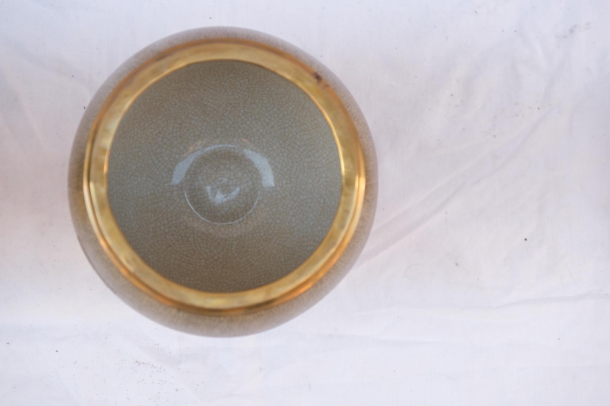 Antique Egg Sculpture - 8/10