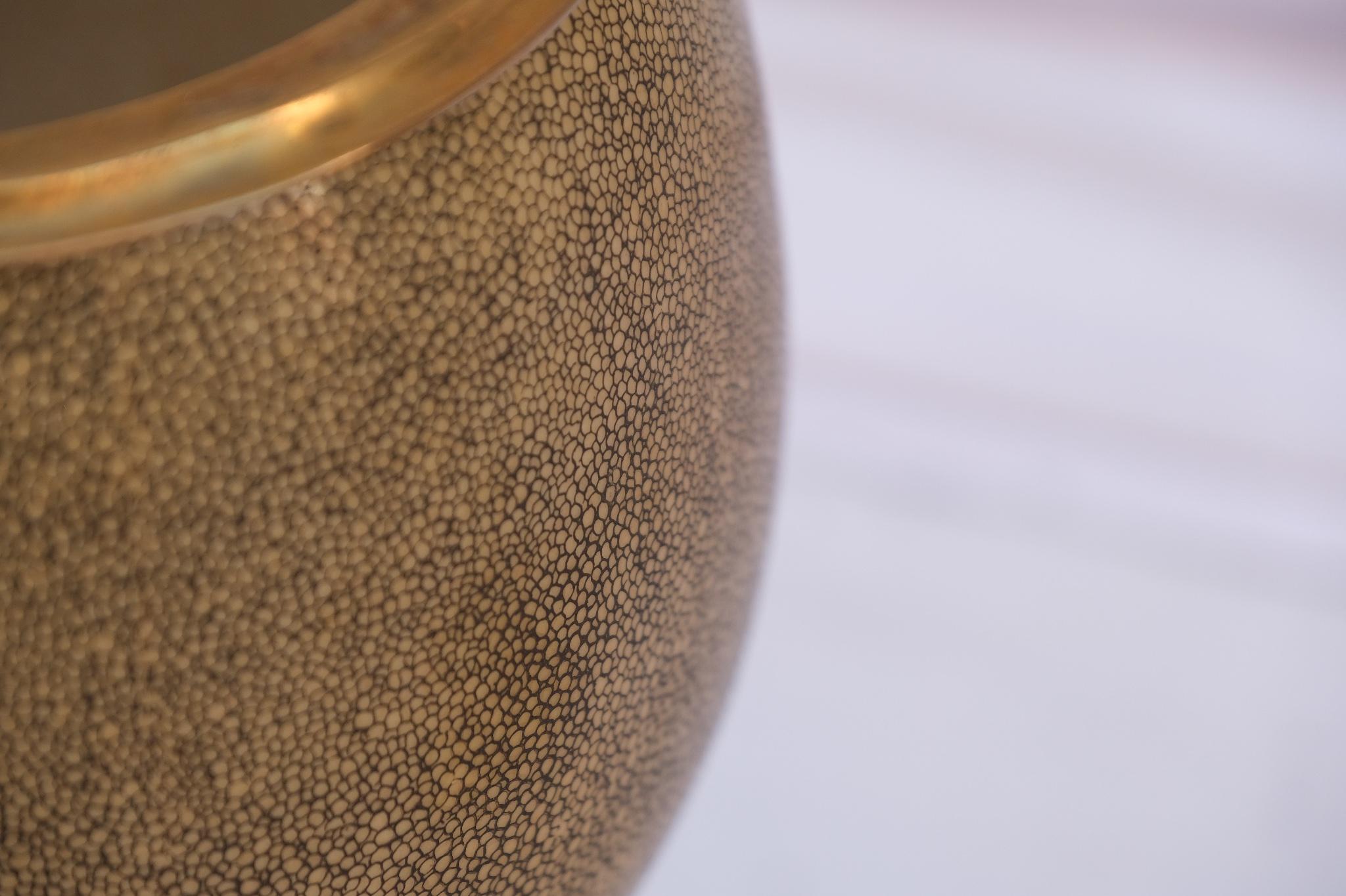 Antique Egg Sculpture - 10/10