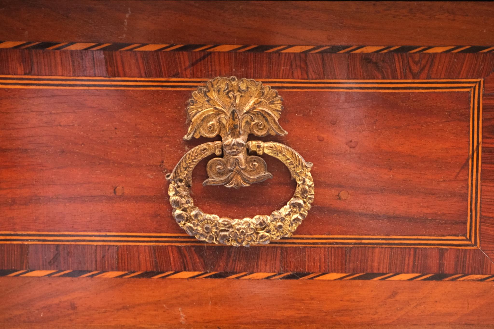 Carlos IV Commode with Marble Top - 6/15