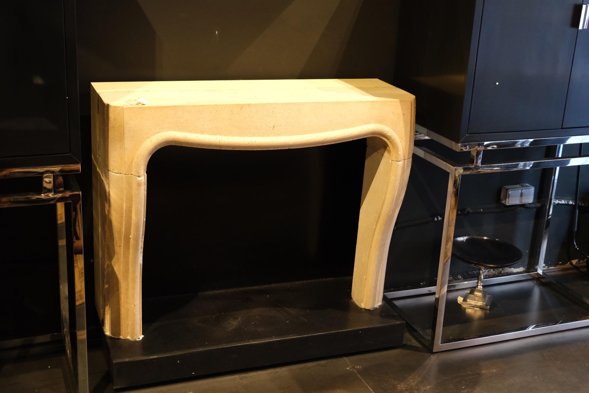 Limestone Fireplace - 4/9