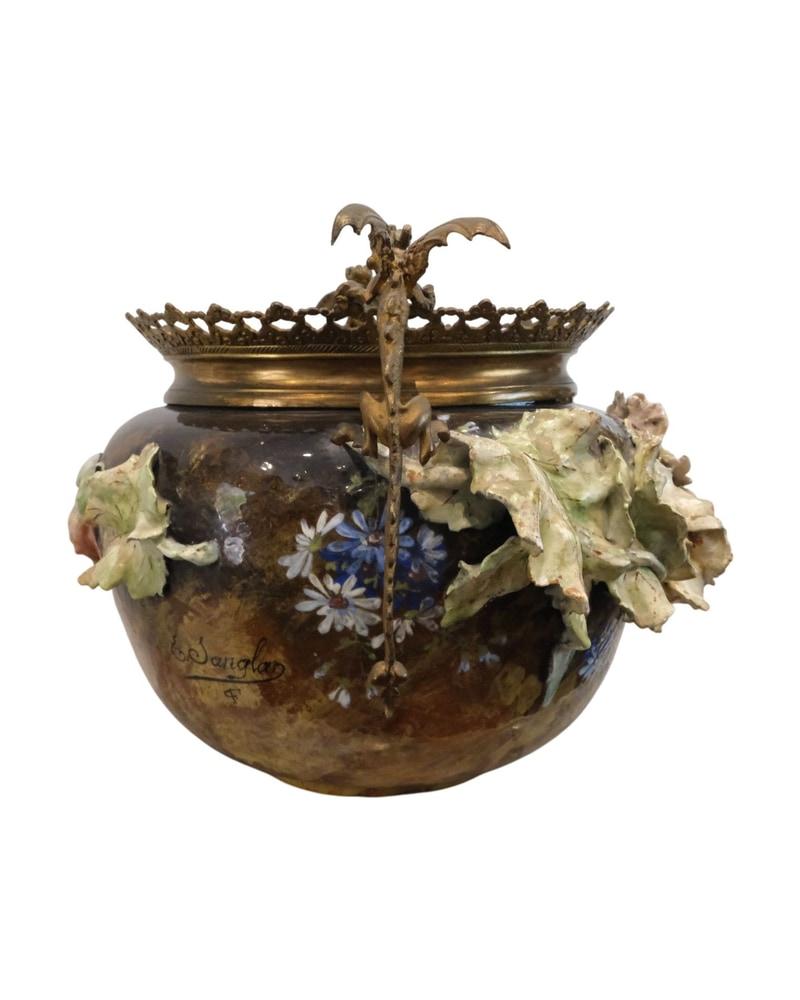 jarron-de-ceramica-con-detalles-florales-y-dragones-de-sanglar-siglo-xix