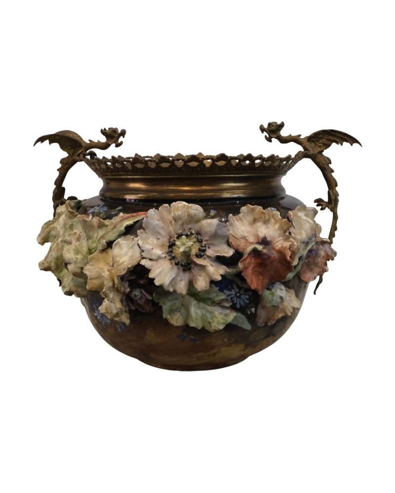 jarron-de-ceramica-con-detalles-florales-y-dragones-de-sanglar-siglo-xix