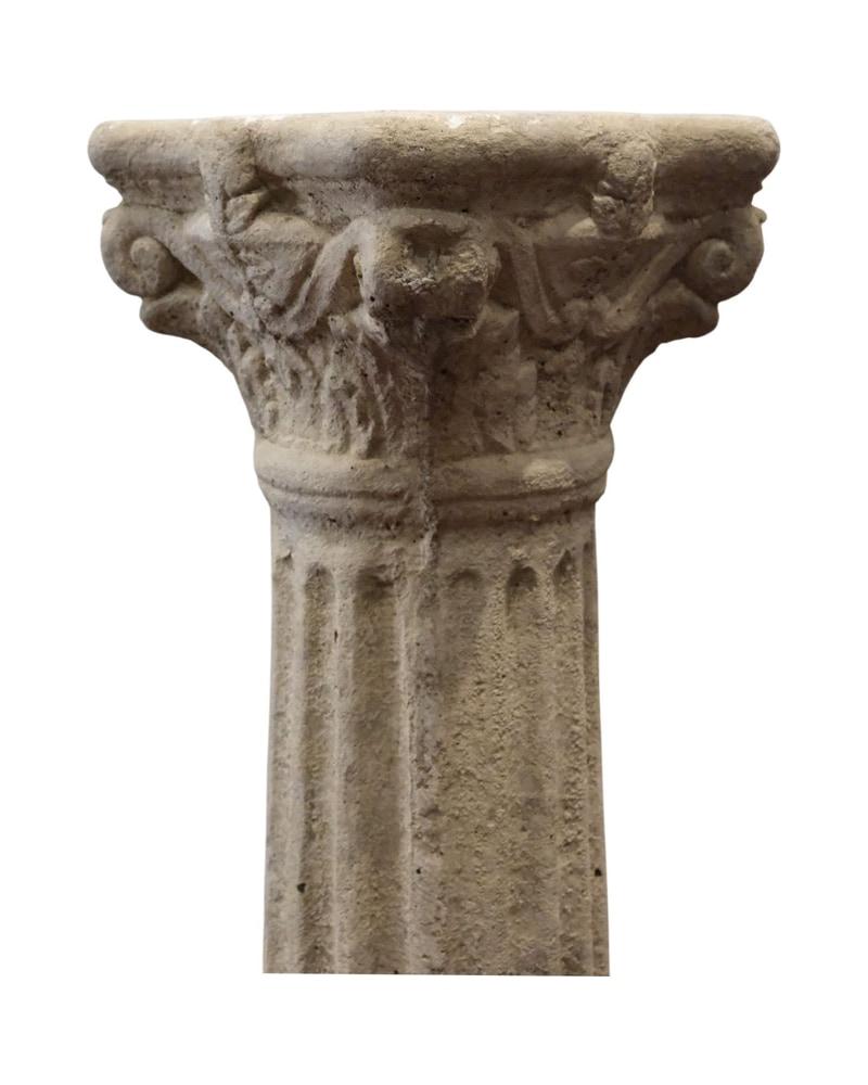 imitacion-de-columna-corintia-siglo-xx