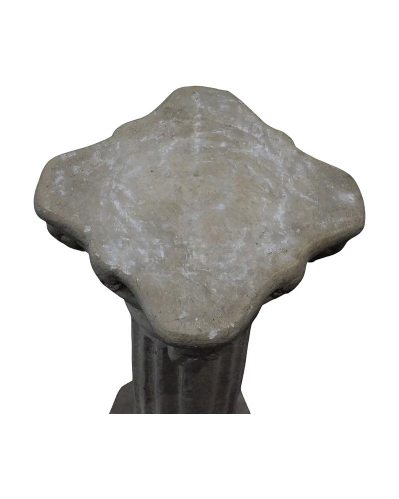 imitacion-de-columna-corintia-siglo-xx