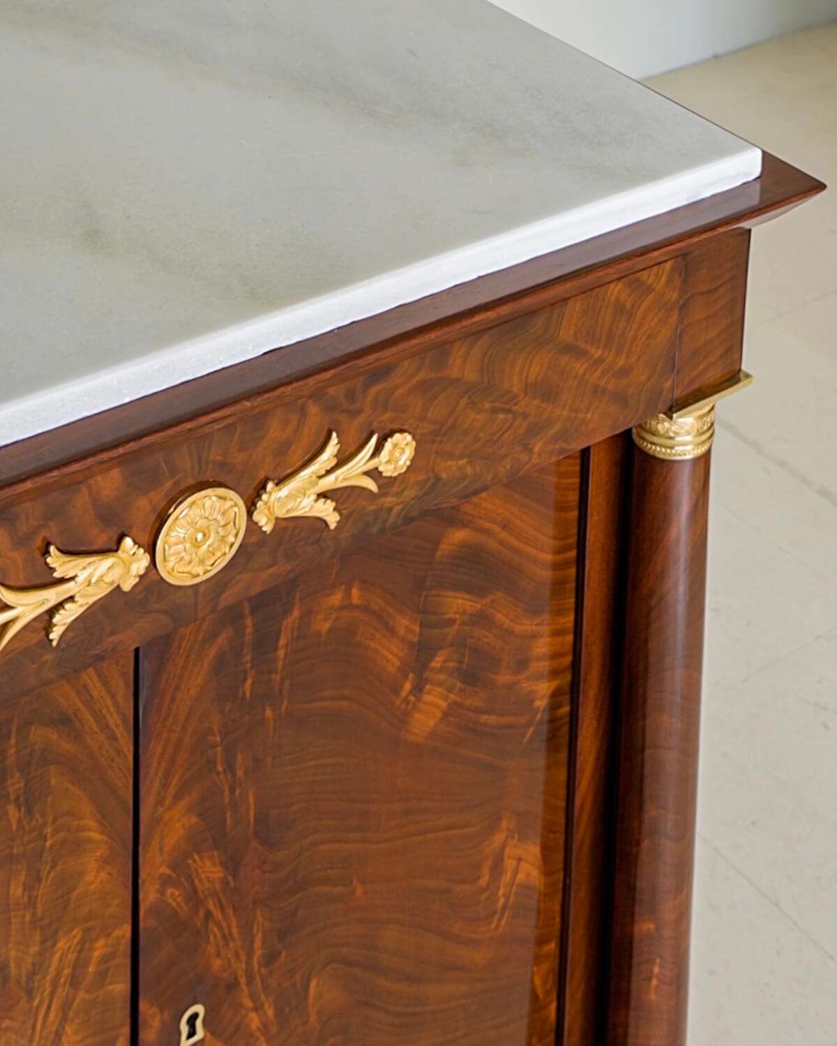 Pareja de Aparadores Imperio