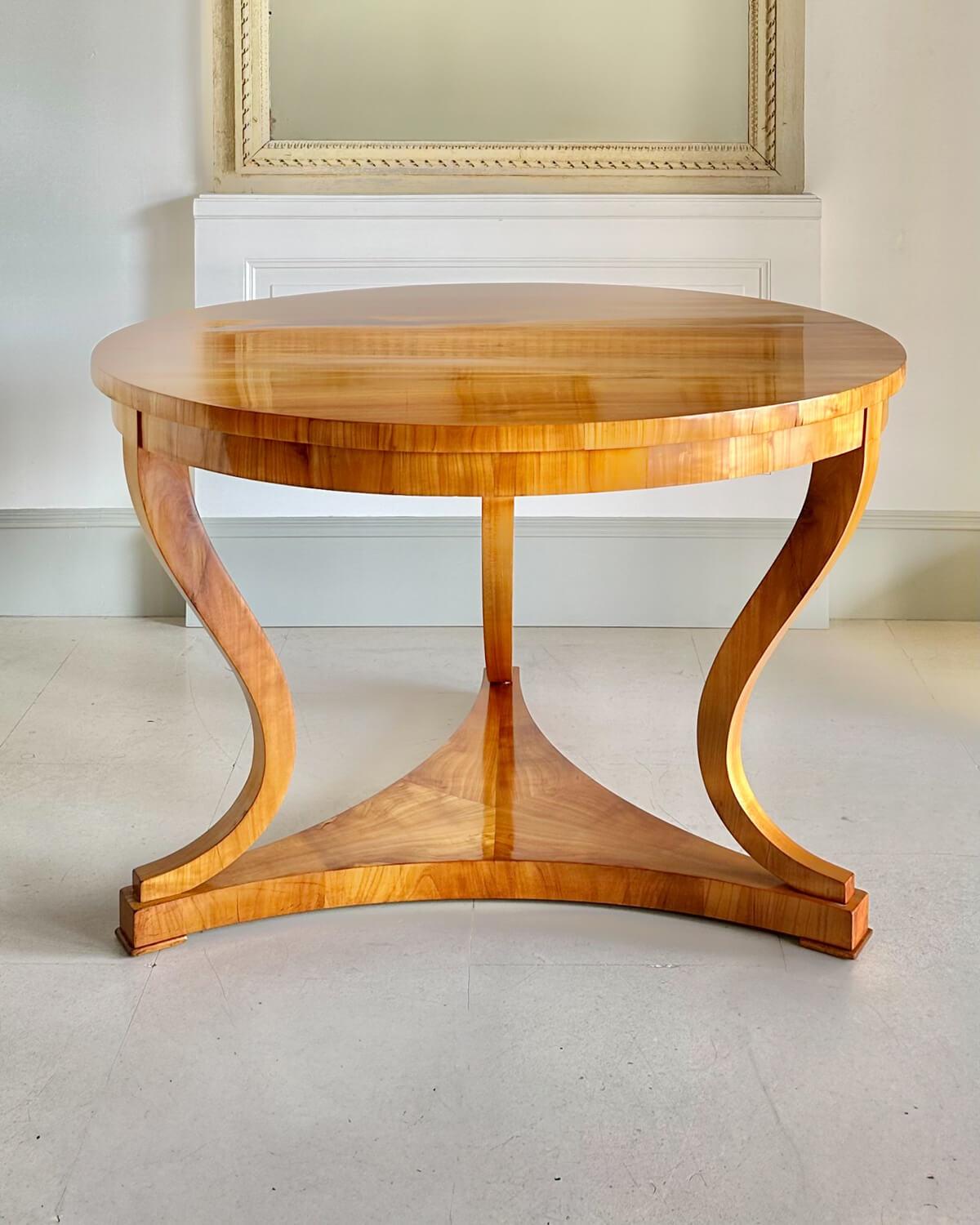 Mesa Biedermeier Alemana
