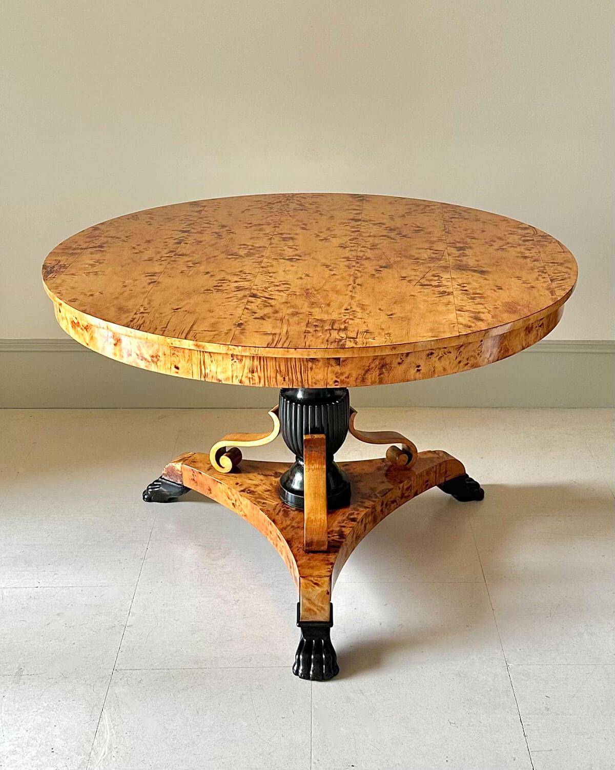 Mesa Karl Johan Biedermeier